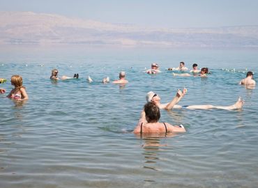 DeadSea2-370X270